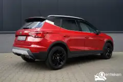 Foto van kenteken S-012-TG