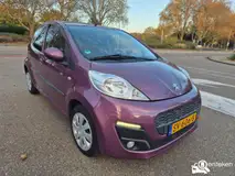 Foto van kenteken SV-606-B