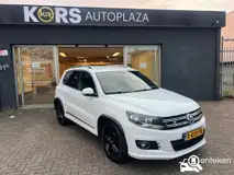 Foto van kenteken X-023-TR
