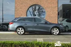 Foto van kenteken X-143-LP