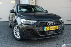 Foto van kenteken X-668-DG