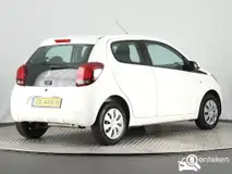 Foto van kenteken ZK-448-H