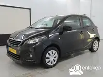 Foto van kenteken ZR-703-F