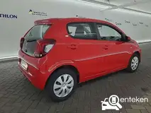 Foto van kenteken ZT-043-K