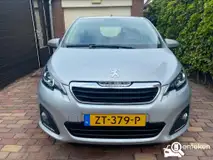 Foto van kenteken ZT-379-P