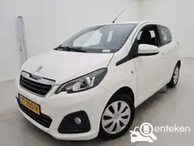 Foto van kenteken ZT-700-H