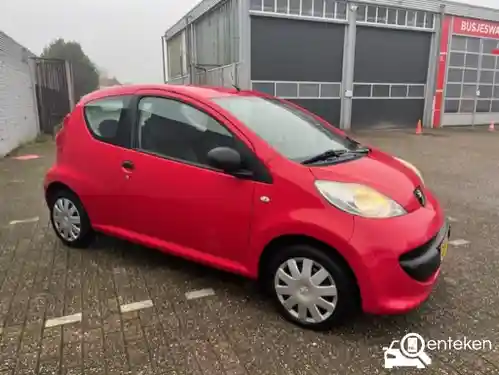 Peugeot 107 1.0 70 2008