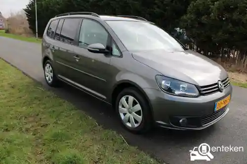 VW Touran 1.2 TSI BMT 2011