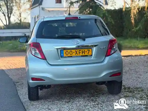 Toyota Yaris 1.33 2012