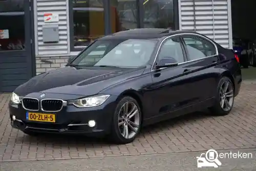 BMW 328i 2013