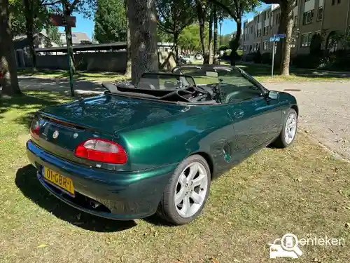 MG F 2001