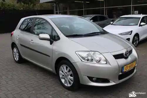 Toyota Auris 1.6 2009