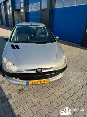 Peugeot 206 75 2002