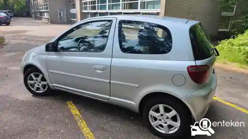 Toyota Yaris 1.3 2002