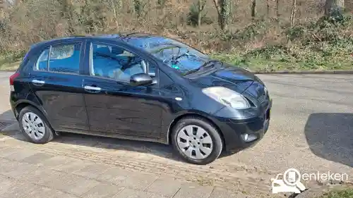 Toyota Yaris 1.33 2010