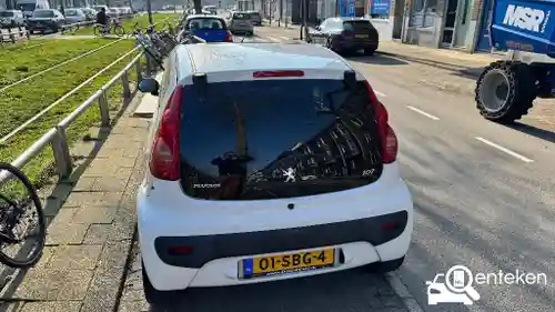 Peugeot 107 1.0 70 2011