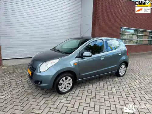 Suzuki Alto 1.0 2011
