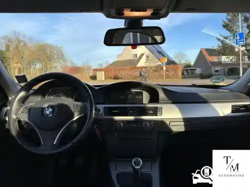 BMW 318i 2007