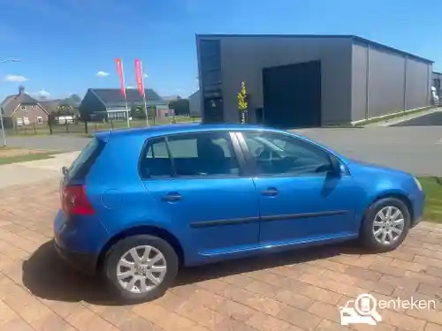 VW Golf 1.6 FSI 2004