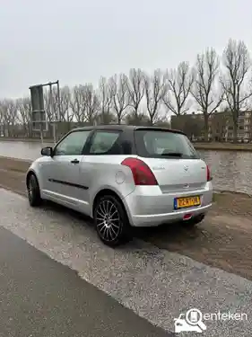 Suzuki Swift 1300 2005
