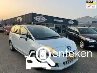 Peugeot 5008 155 THP 2011