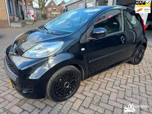 Peugeot 107 1.0 70 2011