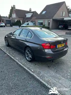 BMW 320i 2012