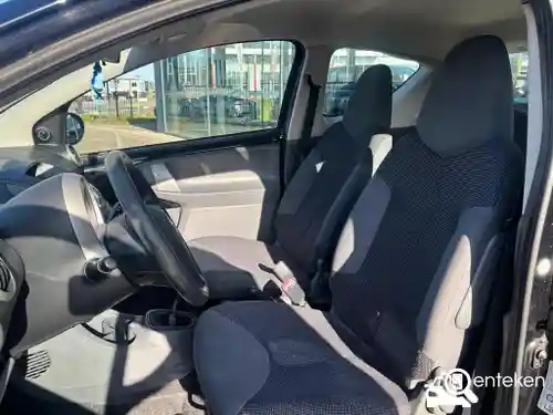 Peugeot 107 1.0 70 2008