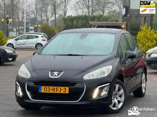 Peugeot 308 120 VTi 2011