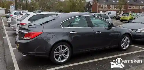 Opel Insignia 1.6 Turbo 2011