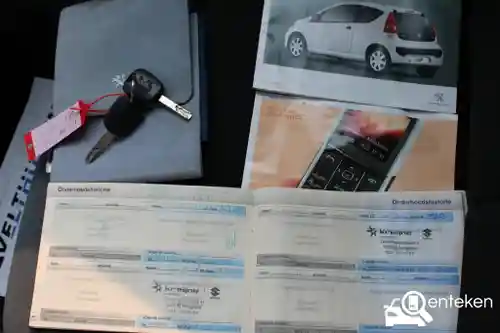 Peugeot 107 1.0 70 2011