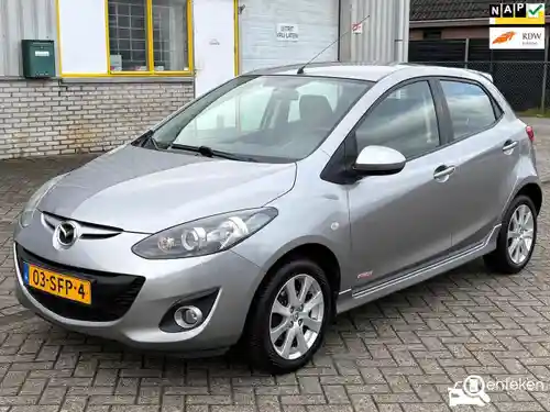 Mazda 2 1.3 2011