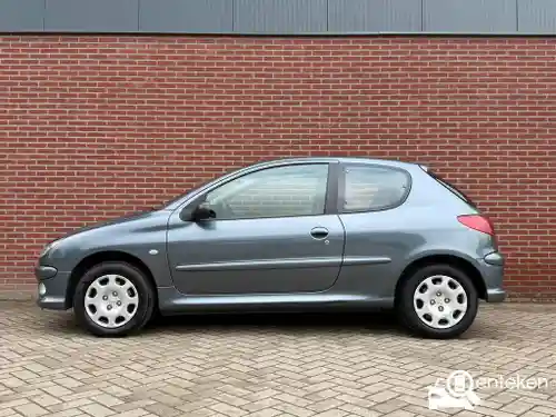 Peugeot 206 75 2008