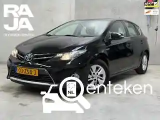 Toyota Auris 1.8 Hybrid 2013