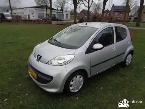 Peugeot 107 1.0 70 2008