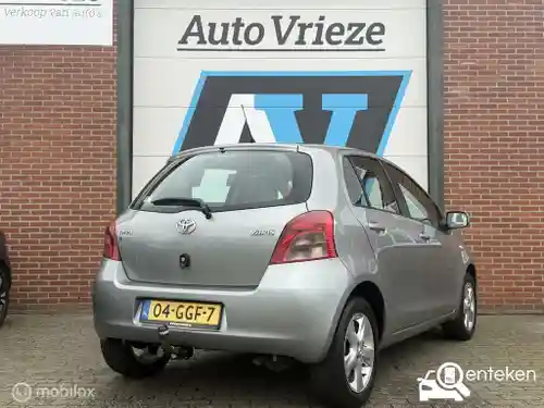 Toyota Yaris 1.3 2008