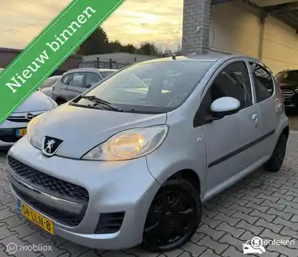Peugeot 107 1.0 70 2010