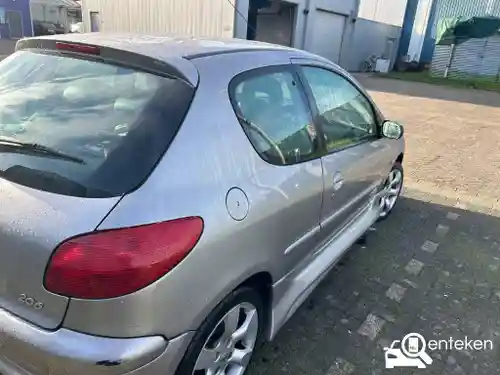 Peugeot 206 75 2003