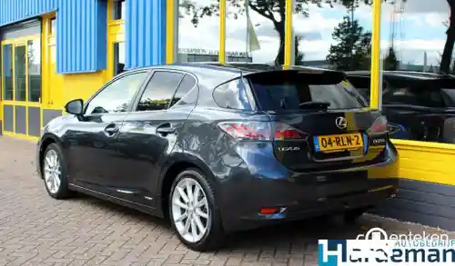 Lexus CT 200h 2011