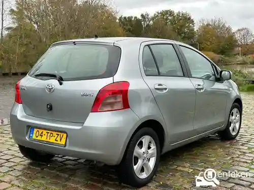 Toyota Yaris 1.3 2007