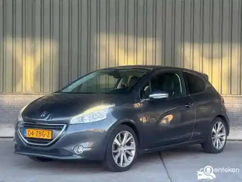 Peugeot 208 1.6 THP 155 2012
