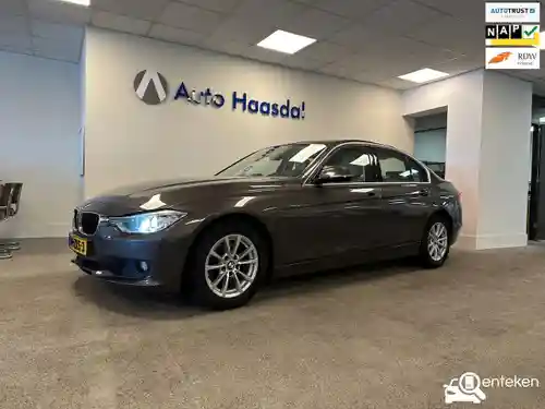 BMW 320i 2013