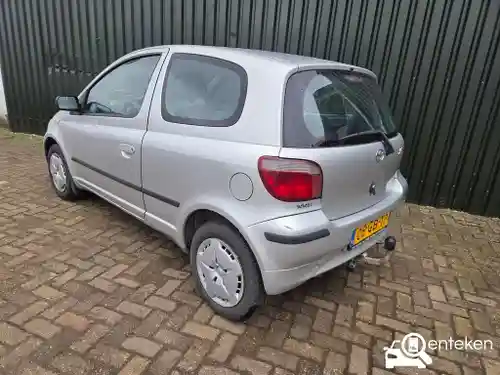 Toyota Yaris 1.3 2000