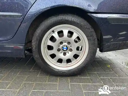 BMW 318i Touring 2002