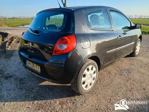 Renault Clio 1.2 16V 75 2009