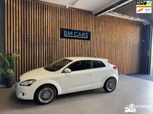KIA pro_cee´d 1.6 2010