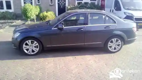 Mercedes-Benz C 180 BlueEFFICIENCY 2010