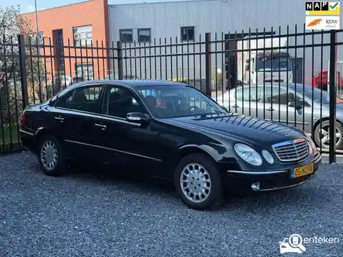 Mercedes-Benz E 200 2004