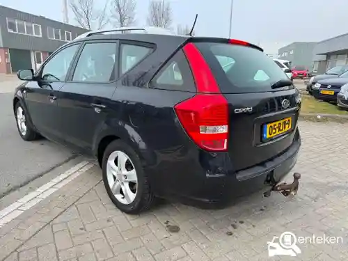 KIA cee´d Sporty Wagon 1.4 ISG 2011