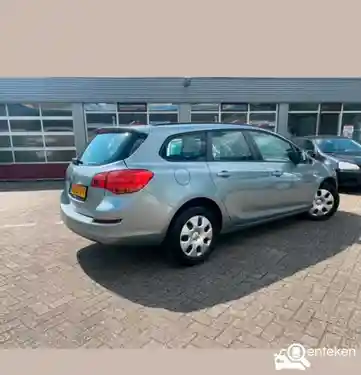 Opel Astra Sports Tourer 1.4 ecoFlex 2011